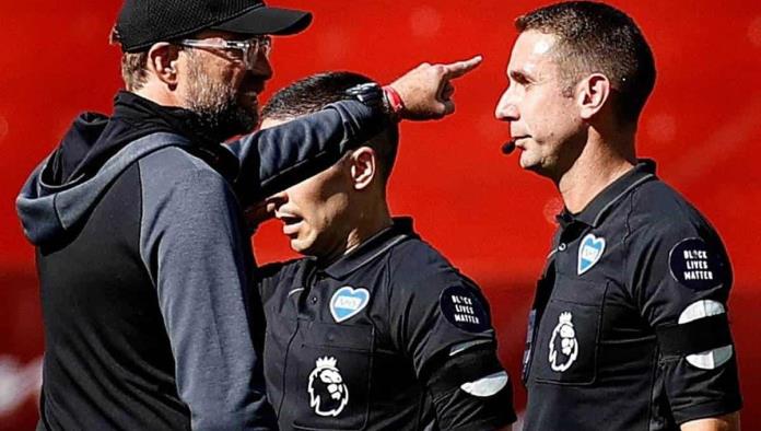 Suspenden a árbitro de Premier League por insultar a Klopp en un video