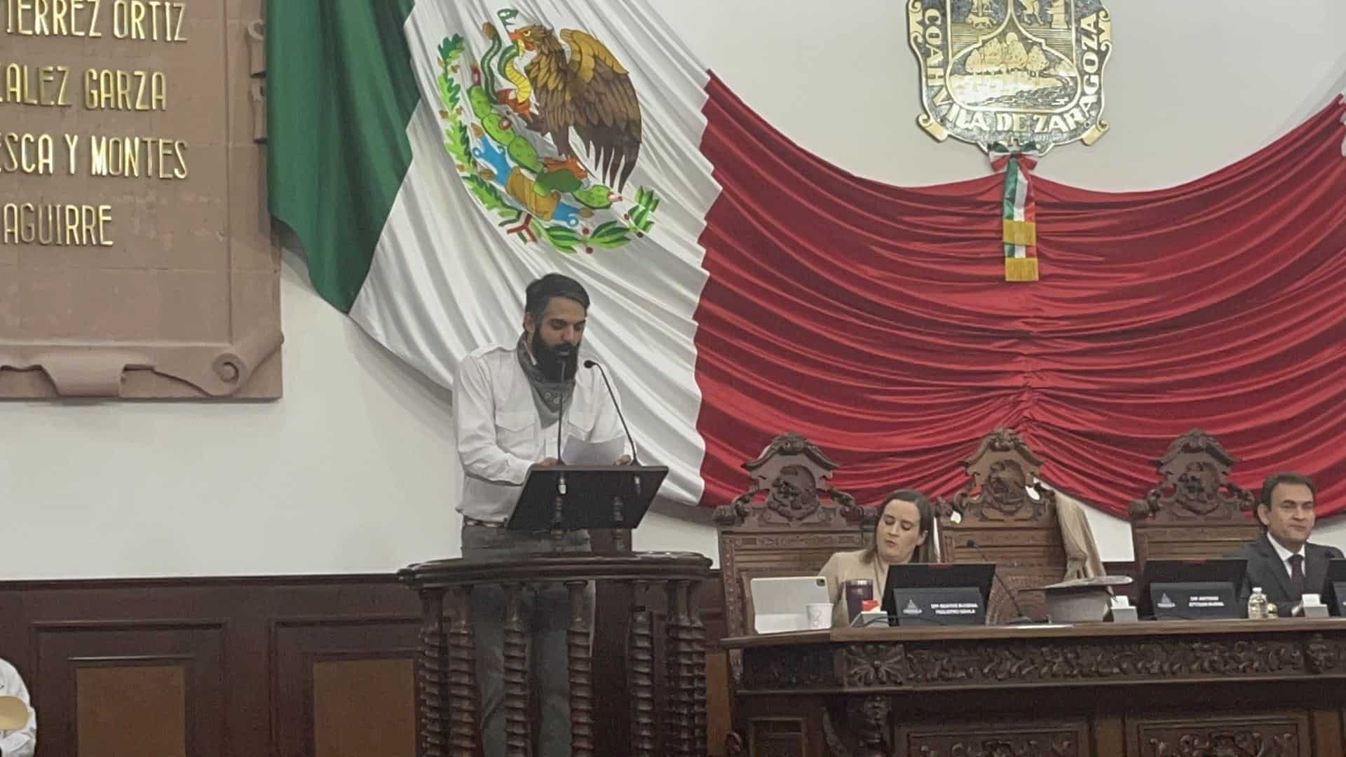 Diputado Antonio Attolini en tribuna.