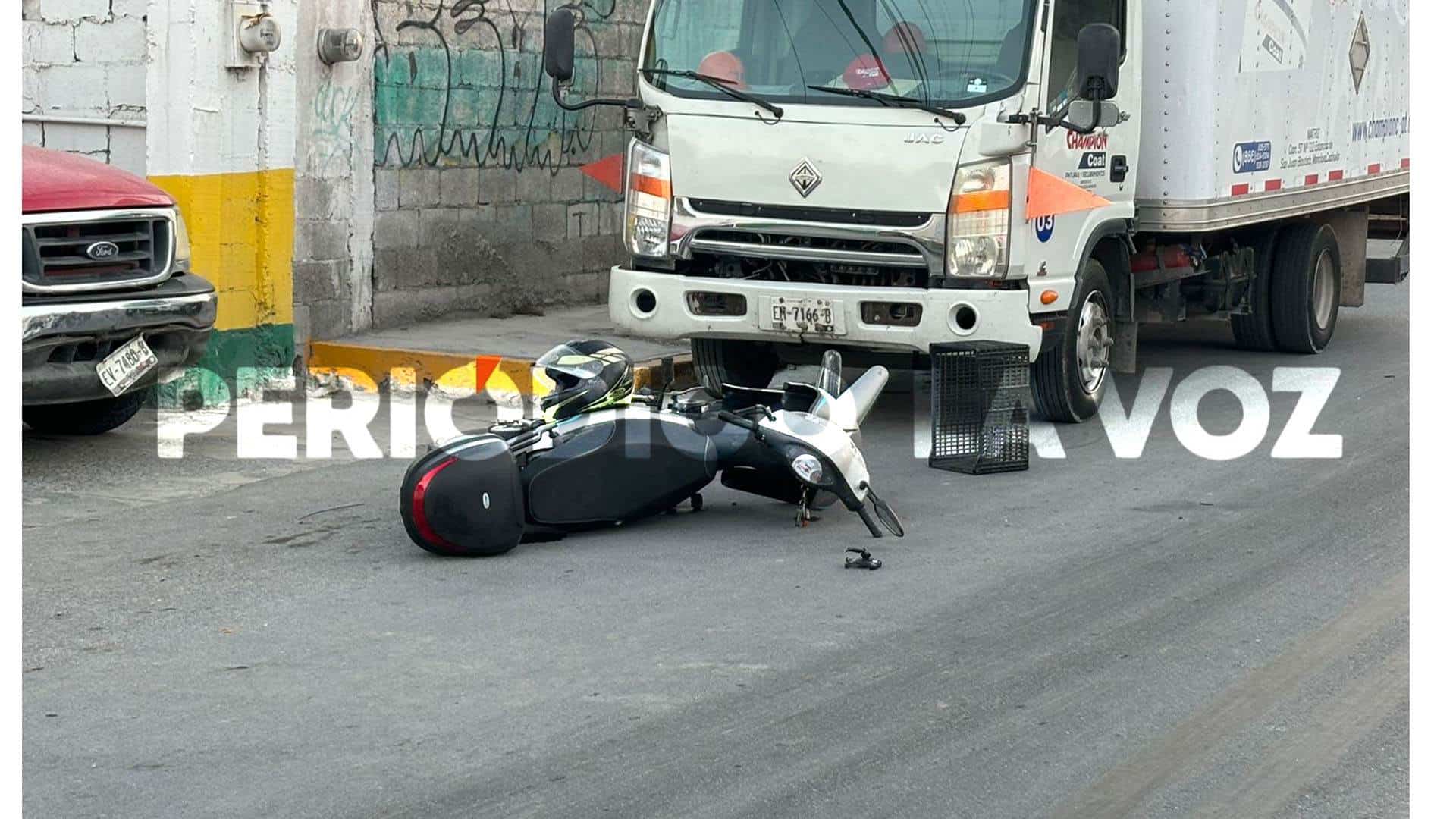 Derriba a motociclista