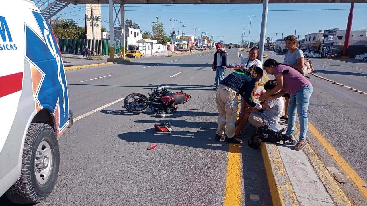 Le ´pega´ a motociclista