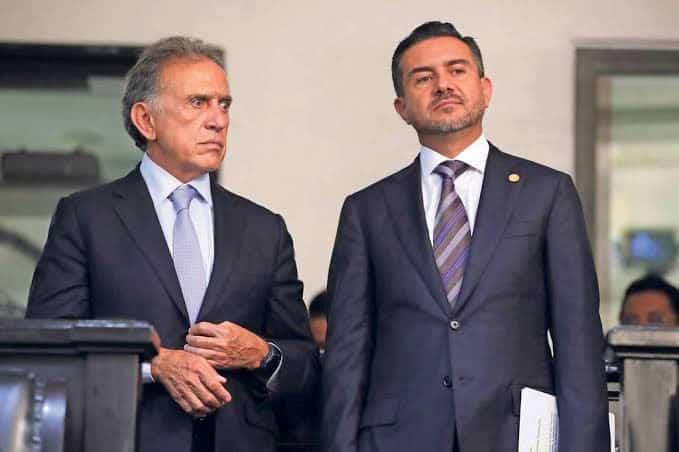 PAN expulsa de sus filas a Miguel Ángel Yunes e hijo PAN expulsa de sus filas a Miguel Ángel Yunes e hijo