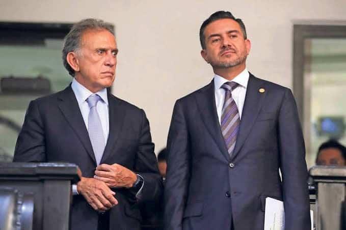 PAN expulsa de sus filas a Miguel Ángel Yunes e hijo