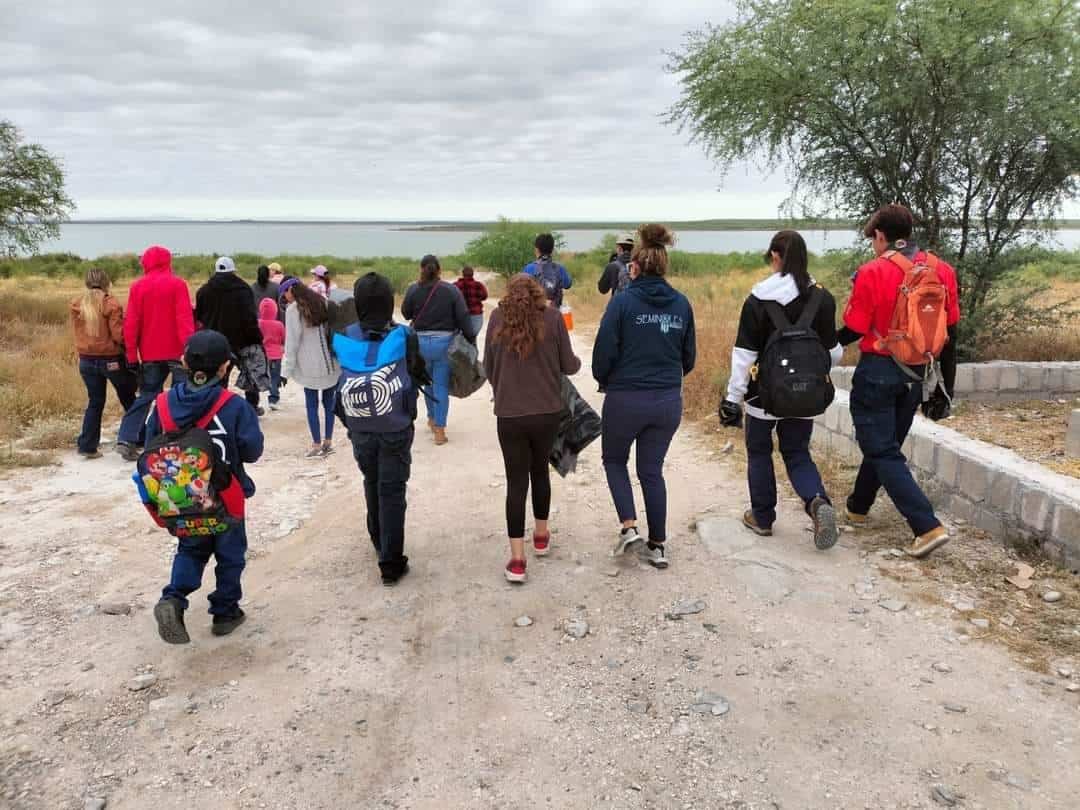 Integrantes del Grupo G-14 Scout participaron activamente en la limpieza de las áreas asignadas.