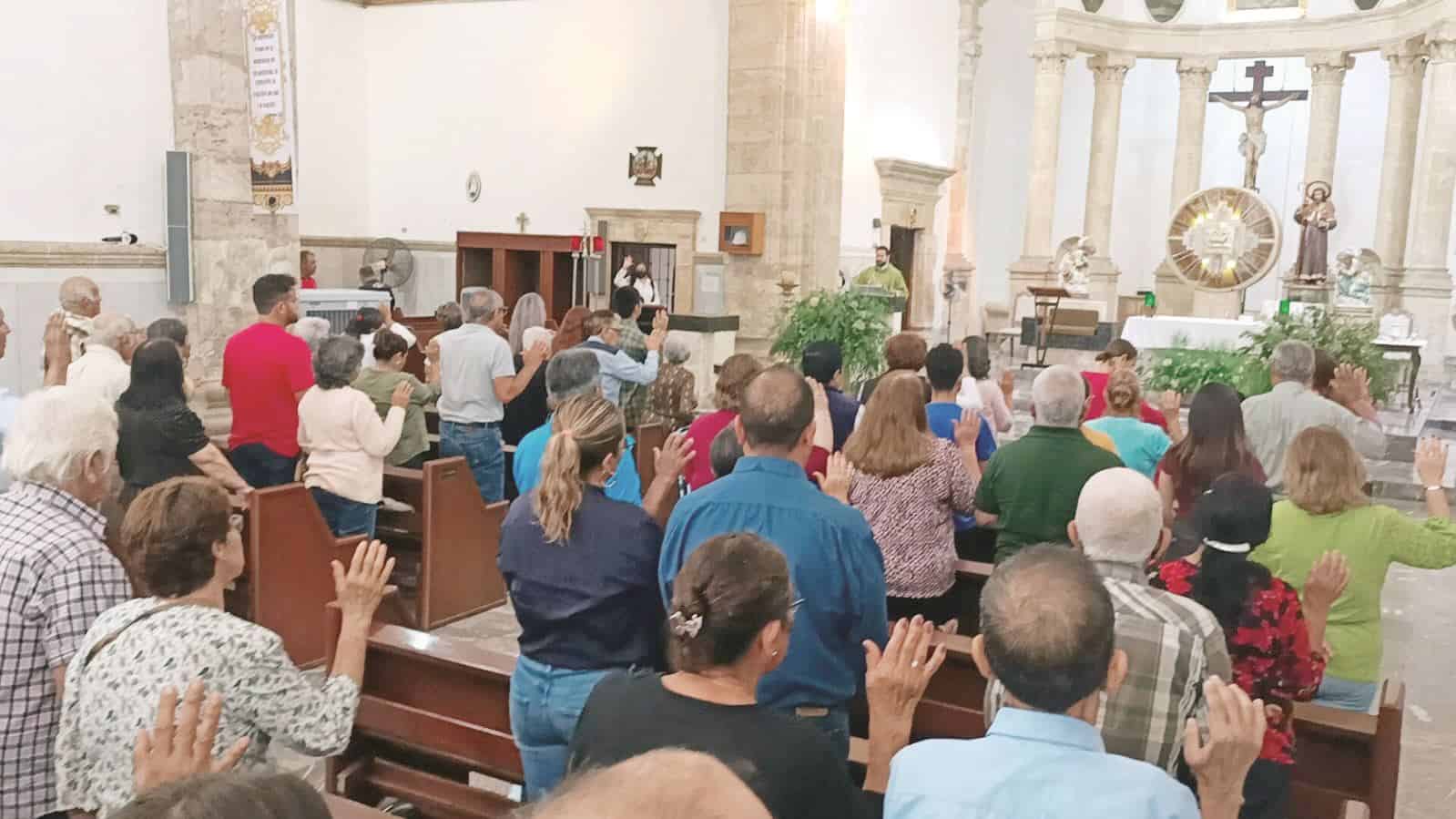 “Monclova seguirá adelante”, párroco
