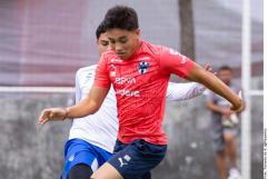 Rayados golea a Pachuca en amistoso; Ocampos anota 