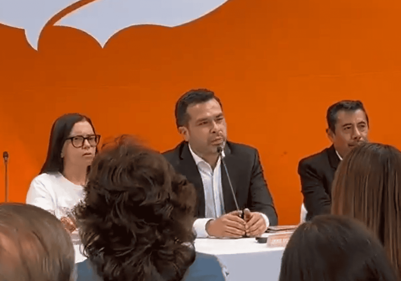 Jorge Máynez se presenta para líder nacional de Movimiento Ciudadano