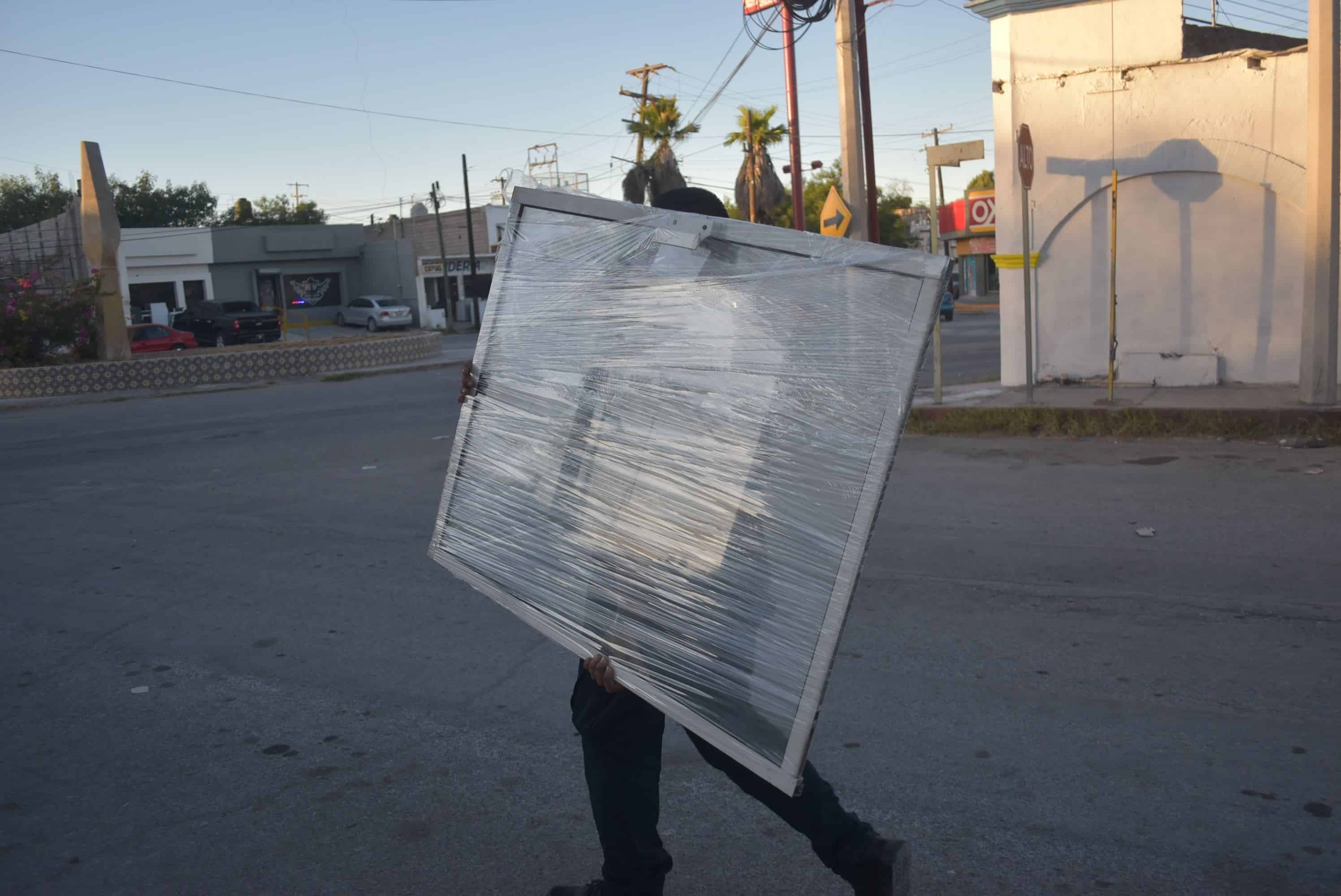 Parecía El Pípila Iba de gane con ventana robada