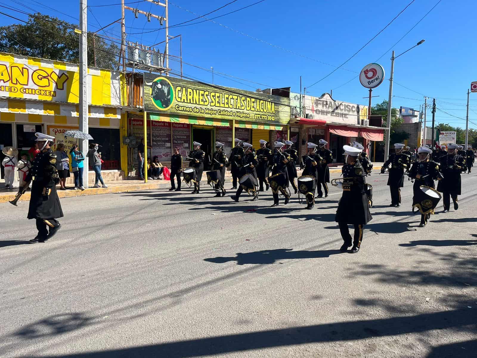 Ciudad Acuña celebra el Día de la Revolución con tradicional desfile escolar