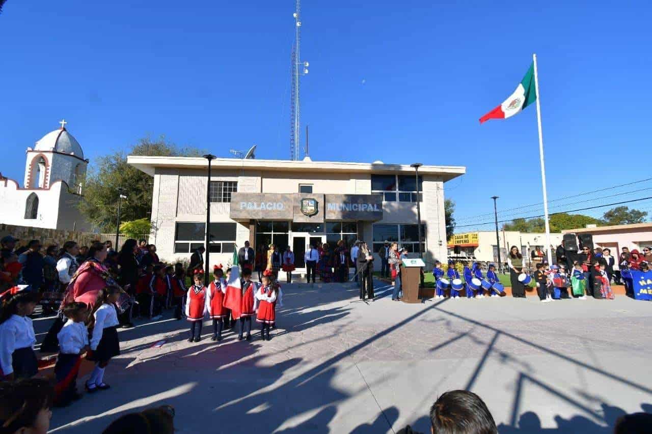 Celebran en Nava el 114 aniversario de la Revolución Mexicana