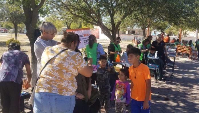 Brigadas del programa Mejora continúan llevando servicios a las colonias de Ciudad Acuña