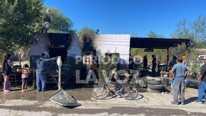 Fuego consume vivienda en Esperanzas