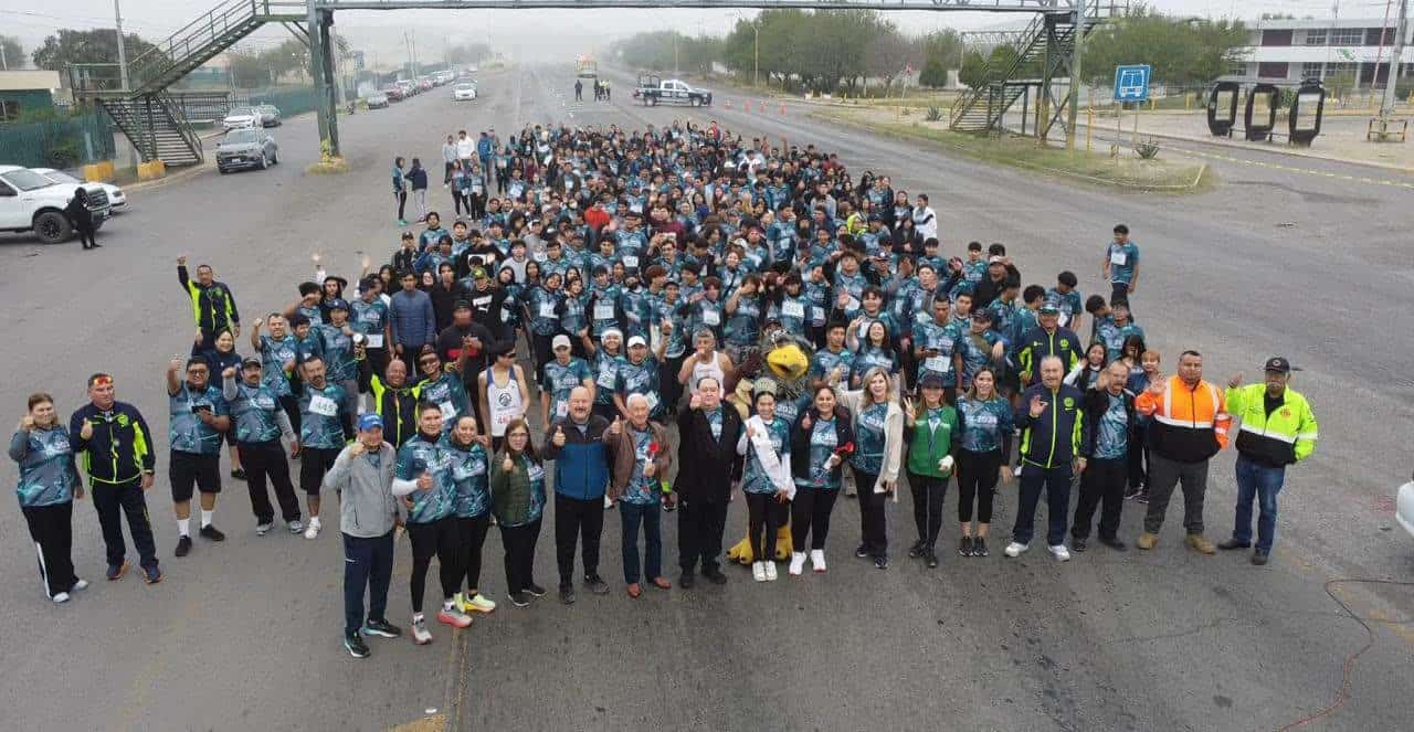 Realizan con éxito la edición 2024 de la carrera 5k en el Tec de la Región Carbonífera.