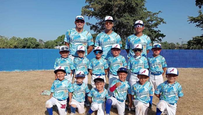 Academia de Béisbol Nava triunfa en Mazatlán