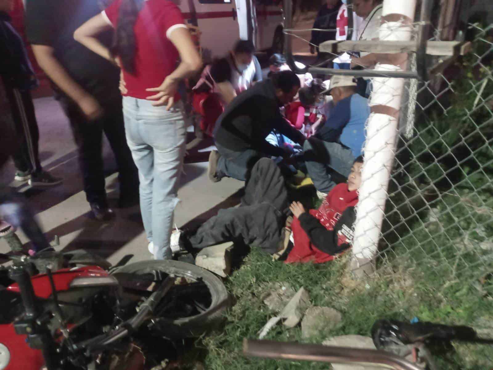 Embiste ebrio a motociclistas