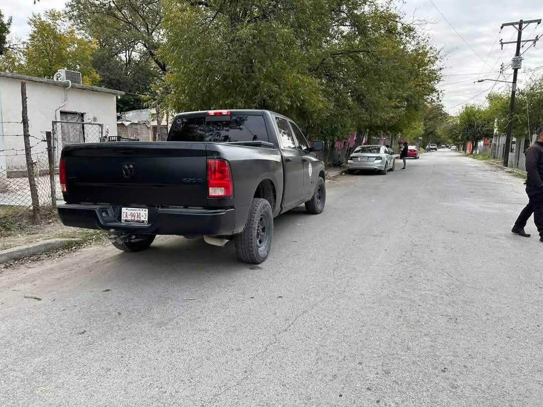 Hombre Sale por la Puerta Falsa Tras Discusión en Nava