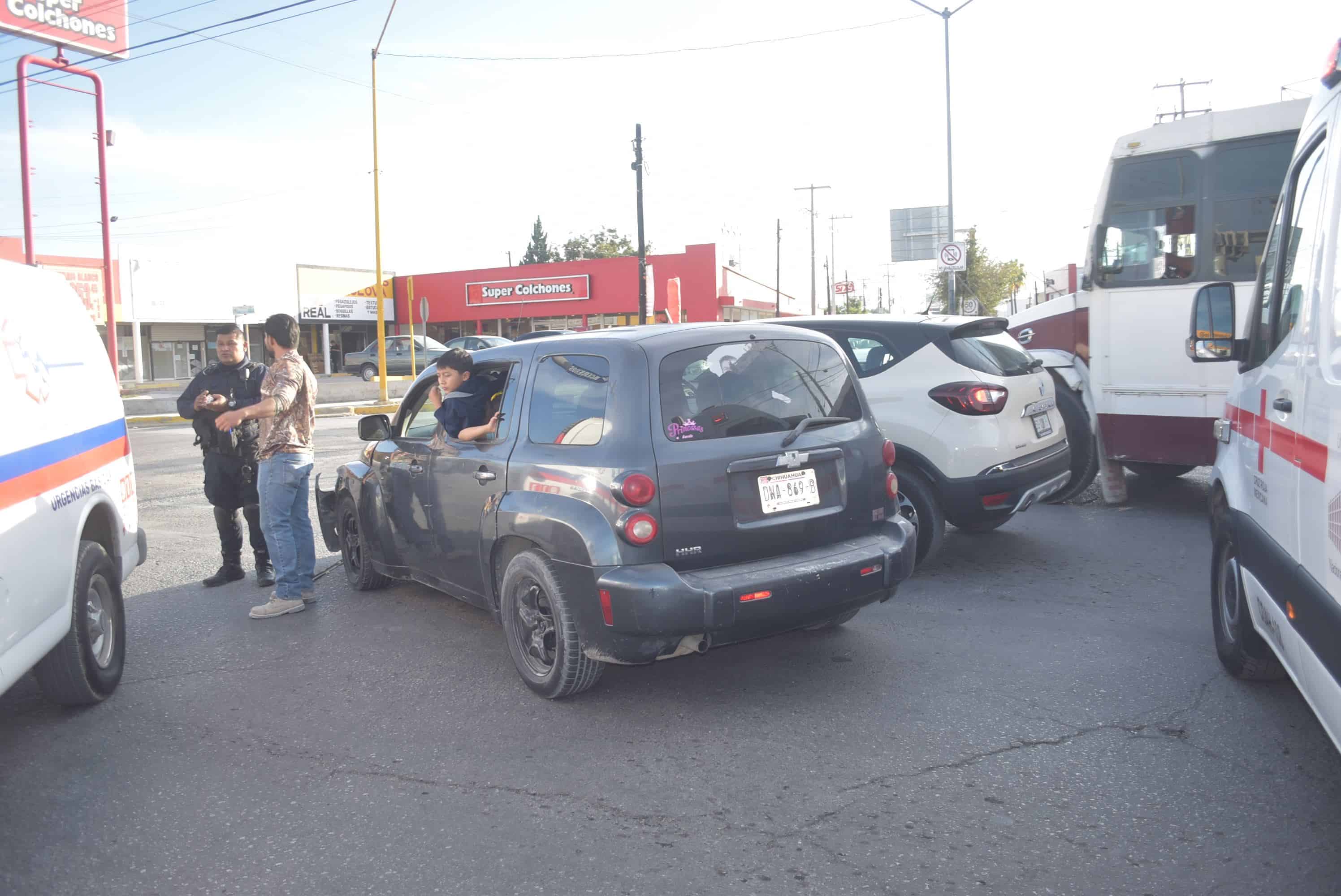 Provoca abuelito choque en el Madero