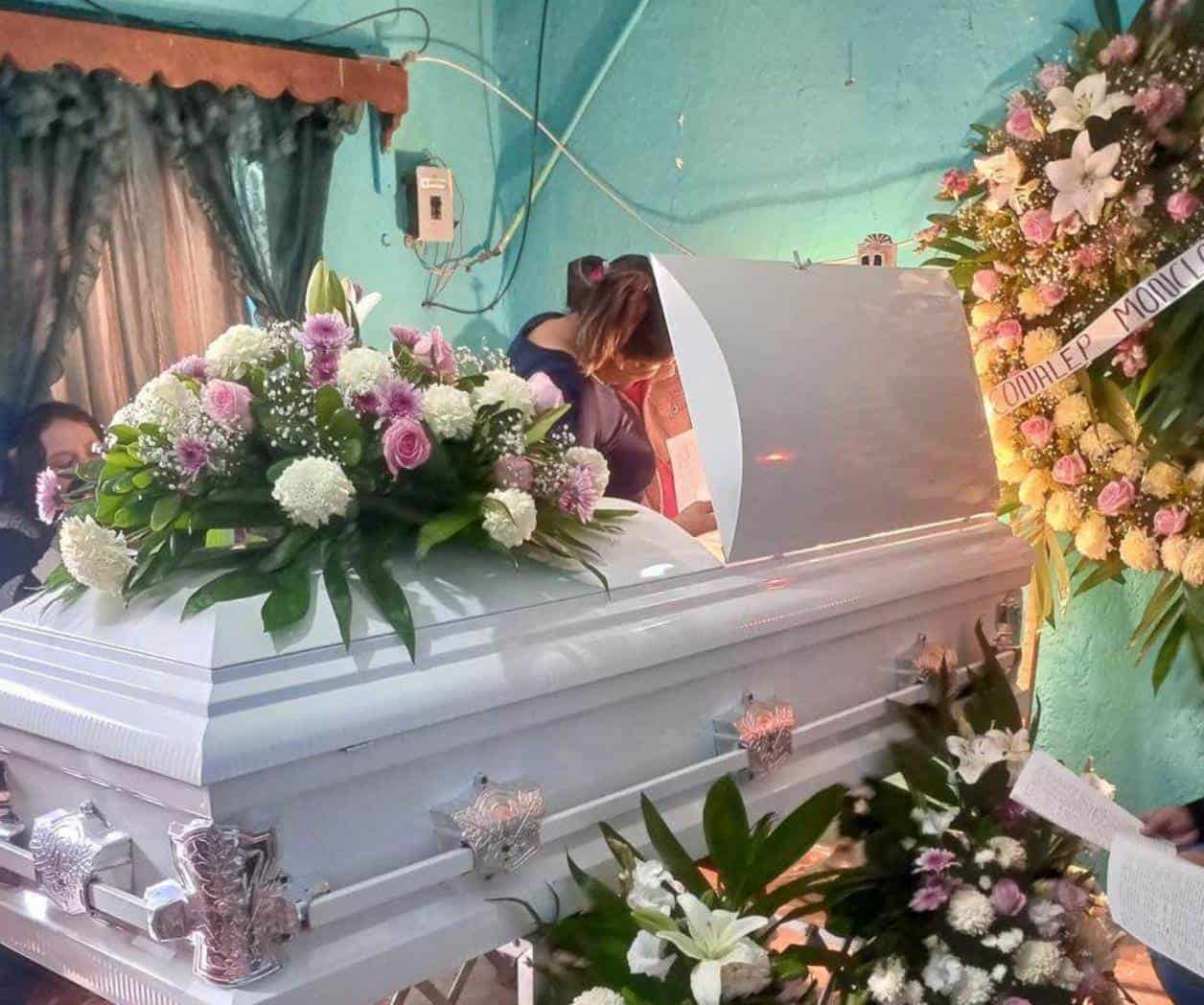 Fallece estudiante de 15 años de edad por presunto dengue hemorrágico.