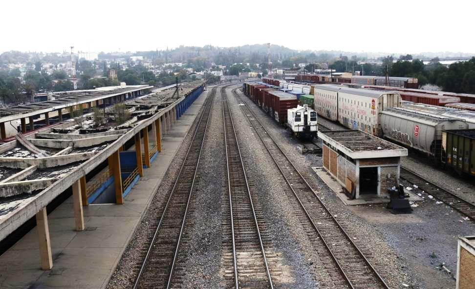 Anuncia Shienbaum tren de Saltillo-Nuevo Laredo