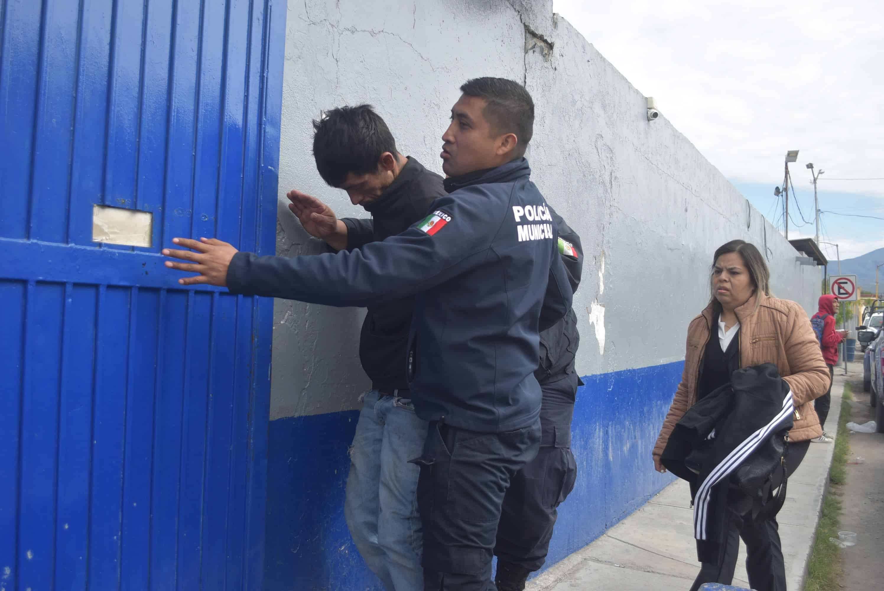 Roba chaquetín por culpa del frio