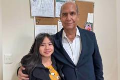 Alcalde de Monclova Mario Dávila Delgado visitó a la joven Kimberly