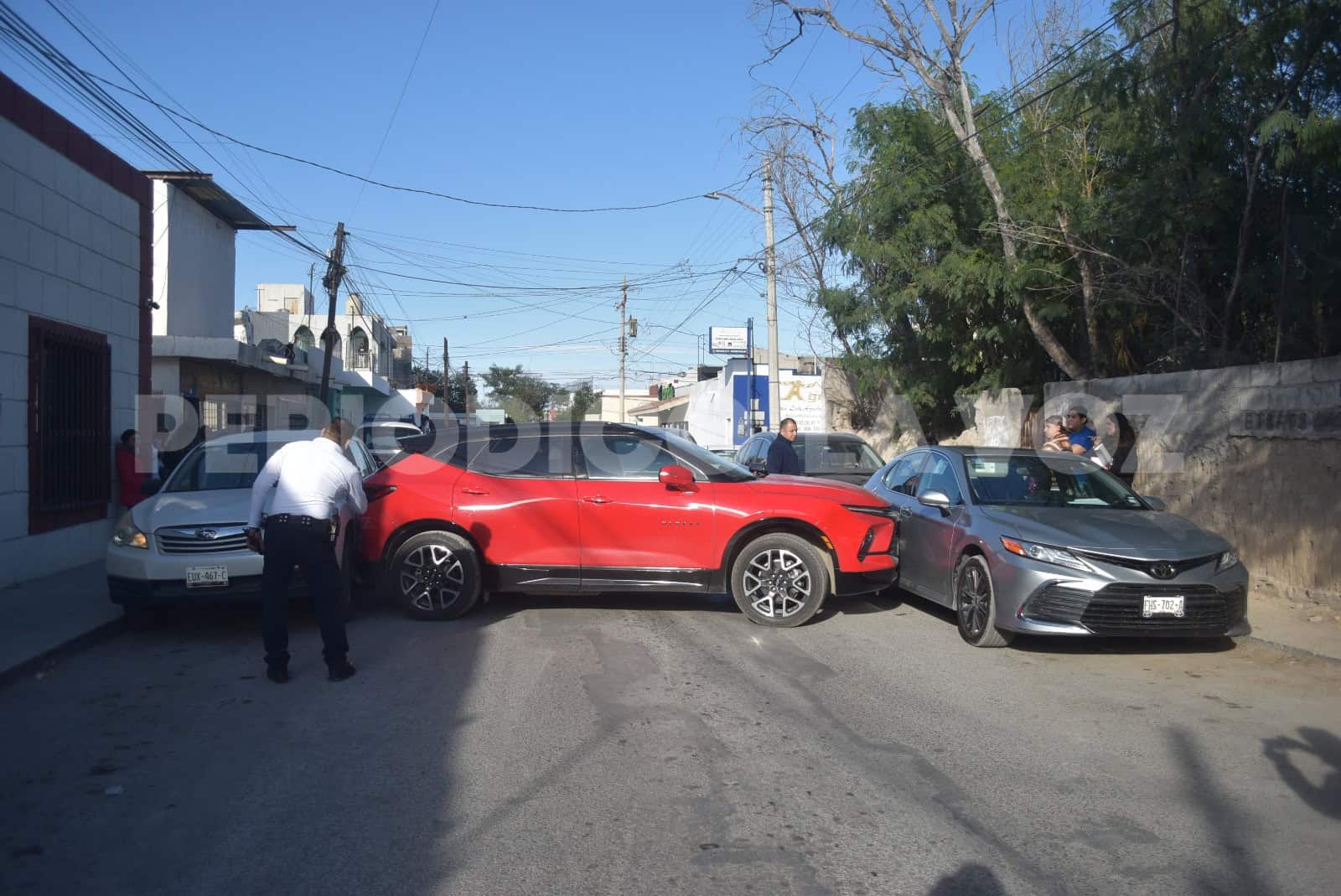 Se quedó sin navidad; ‘Atora’ camioneta estudiante del Conalep