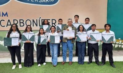 Brillan estudiantes en el HackatecNM