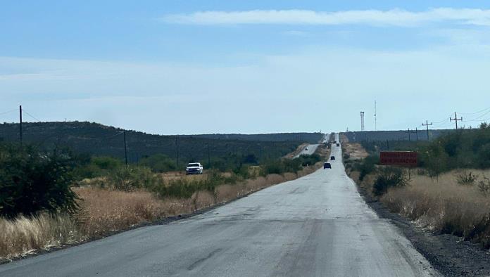 Reparan tramo del Sauz a Monclova