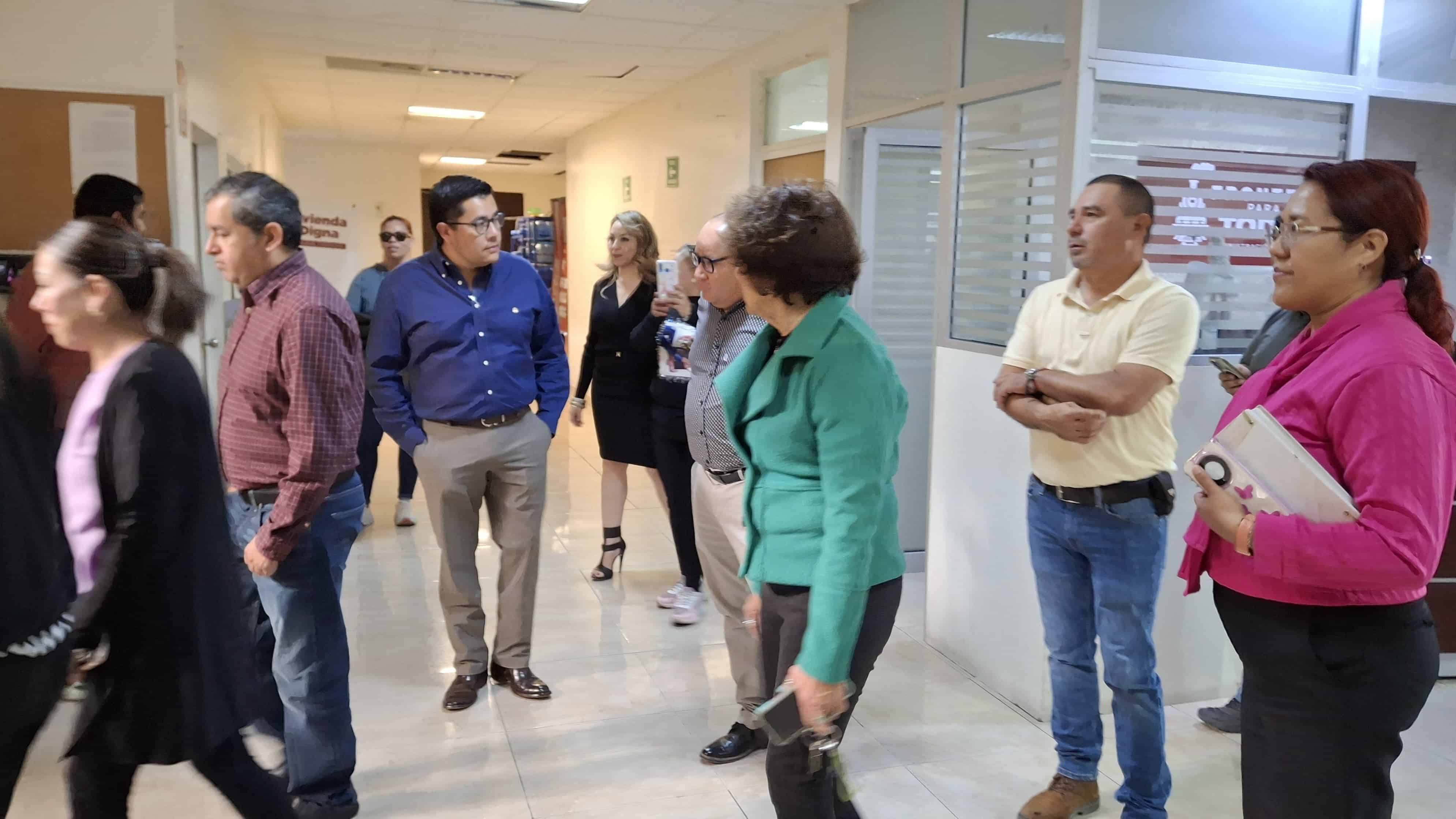 Ex trabajadores se han contentos y conformes con sus finiquitos.