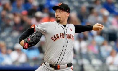 Dodgers refuerza su bullpen y firma a Blake Snell 