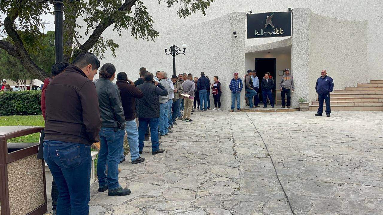 Ofrecen empleo a ex trabajadores de ahmsa