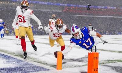 Buffalo se luce en la nieve contra los 49 ers, Josh Allen brilla y se encamina hacia MVP