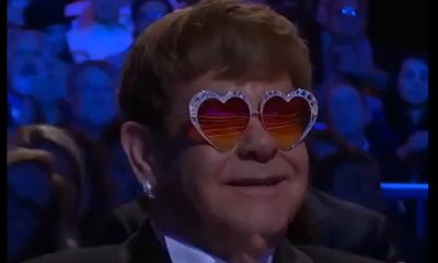 Elton John afirma que está perdiendo la vista