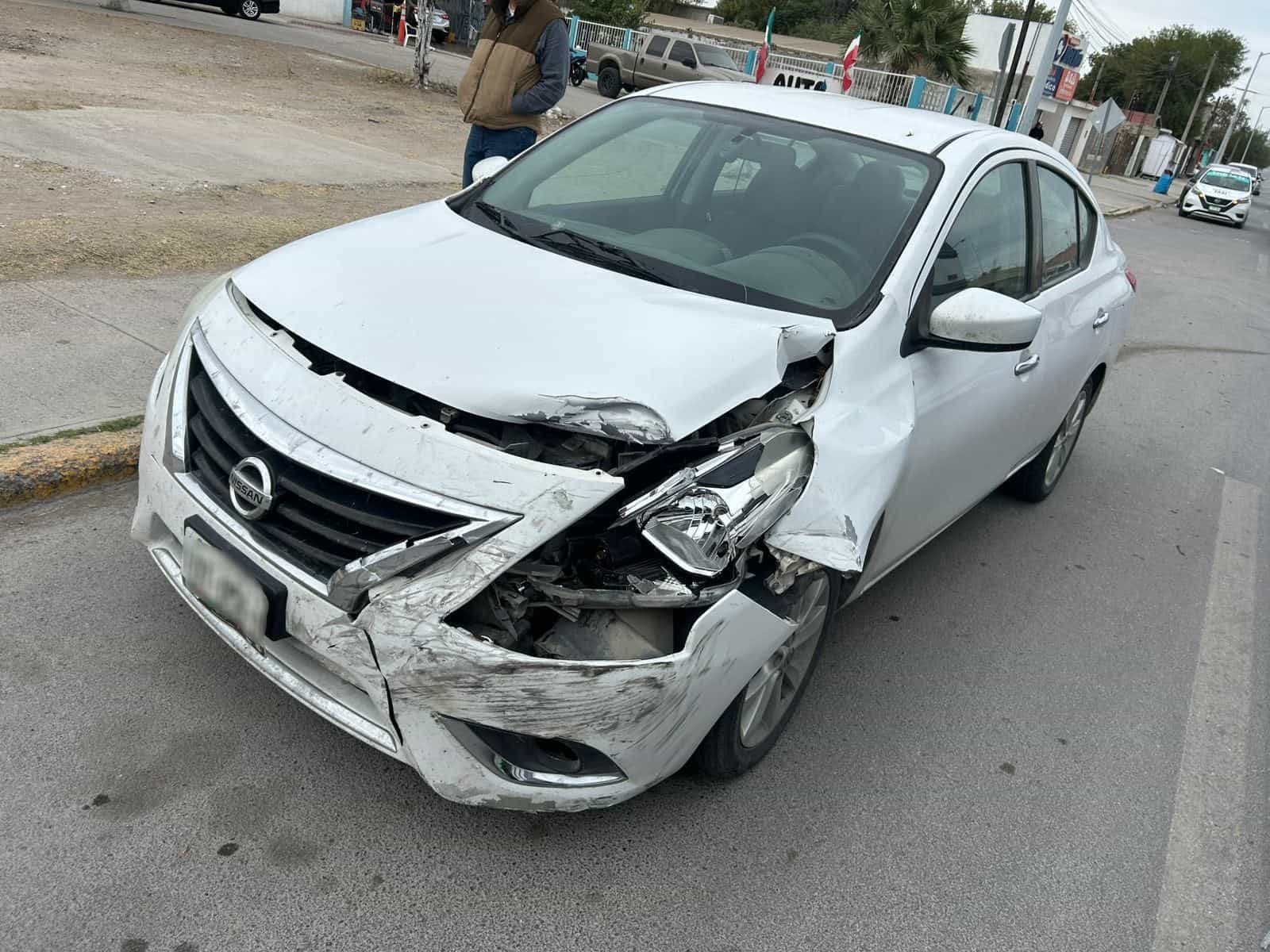 Accidente en Ciudad Acuña: Choque entre dos vehículos en la calle Aranda Reynel