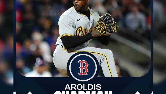 Aroldis Chapman llega a Boston con contrato de 10 MDD