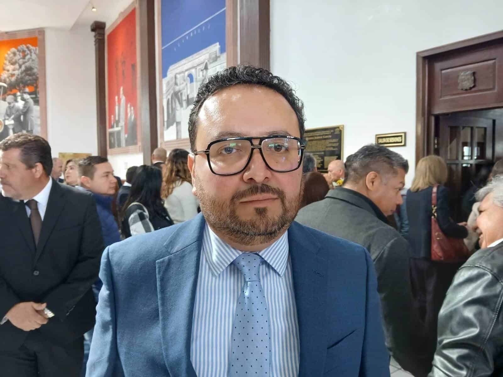 Administrador Fiscal, Ernesto Prado.