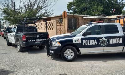 Arrestan a dos hombres por golpear a un hombre en riña en Piedras Negras