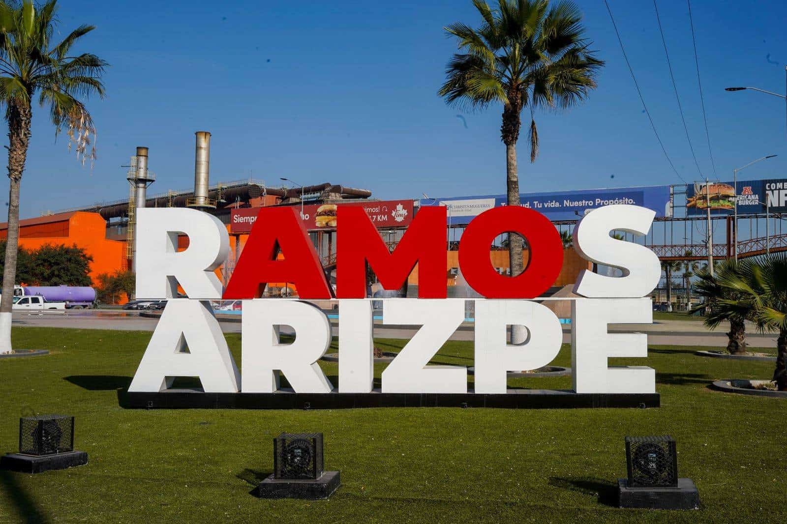 Remodelan entrada a Ramos Arizpe