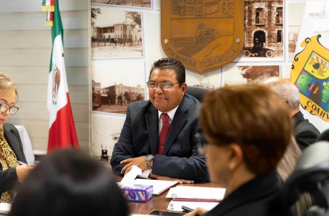 Presenta Roberto Piña tercer informe de gobierno.