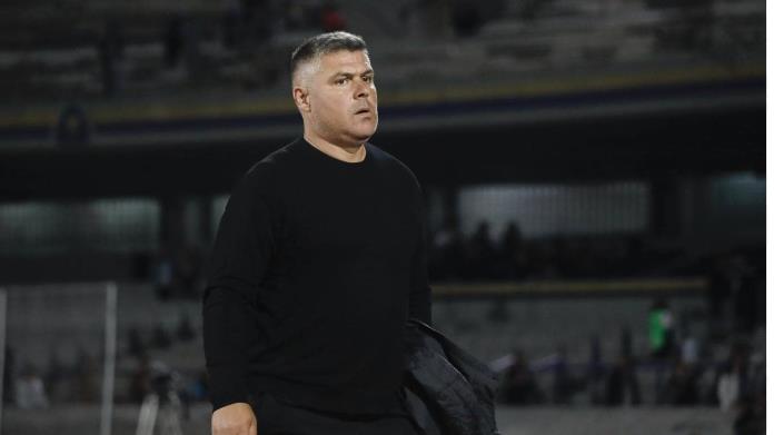 Querétaro cesa al técnico Mauro Gerk Querétaro cesa al técnico Mauro Gerk