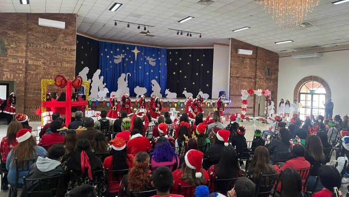 Festival navideño en Ciudad Acuña beneficia a 80 niños