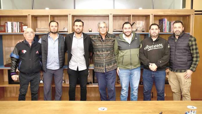 Se reunió Villarreal con Benavides y Soria