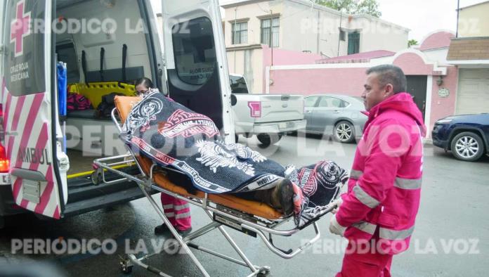 Termina motociclista lesionado fuera de la 57