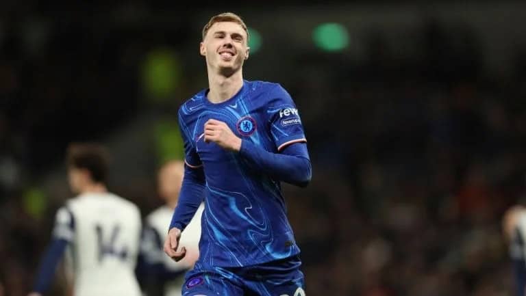 Chelsea viene de atrás y le remonta al Tottenham en duelo londinense.