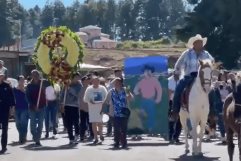 Revelan placa de fallecidos en Texcapilla tras enfrenamiento con delincuentes