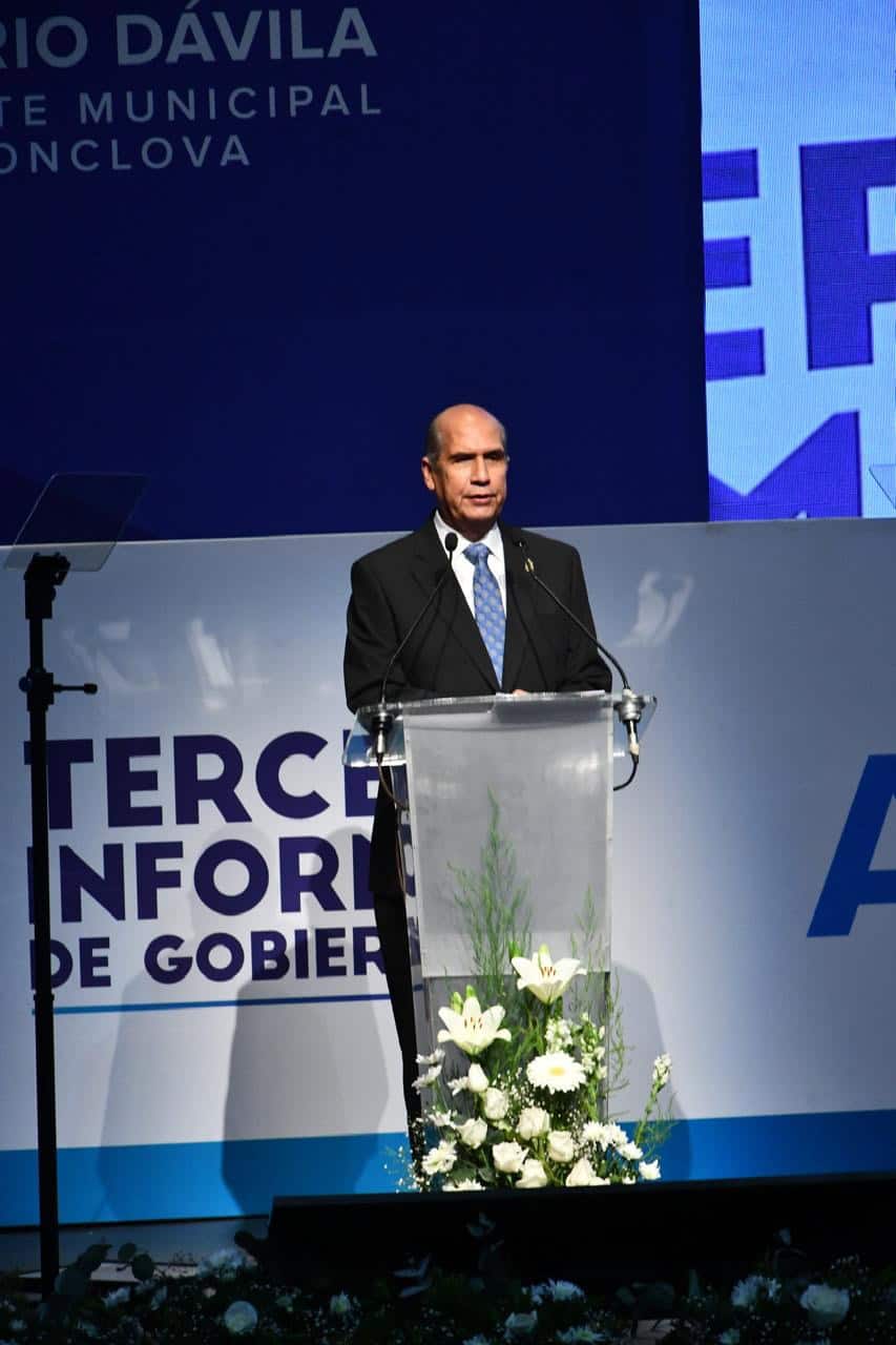 Con un teatro lleno, el Dr. Mario Dávila presentó su tercer informe, destacando obras históricas, finanzas sanas y seguridad, consolidando su administración como un modelo de eficiencia y desarrollo.