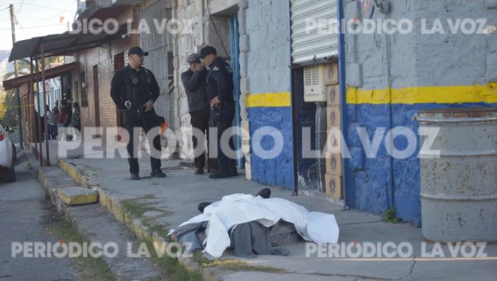 Lo sorprende la muerte en la calle