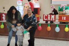 Con Proyecto "Regala una Sonrisa" apadrinan a niños del CAM 18