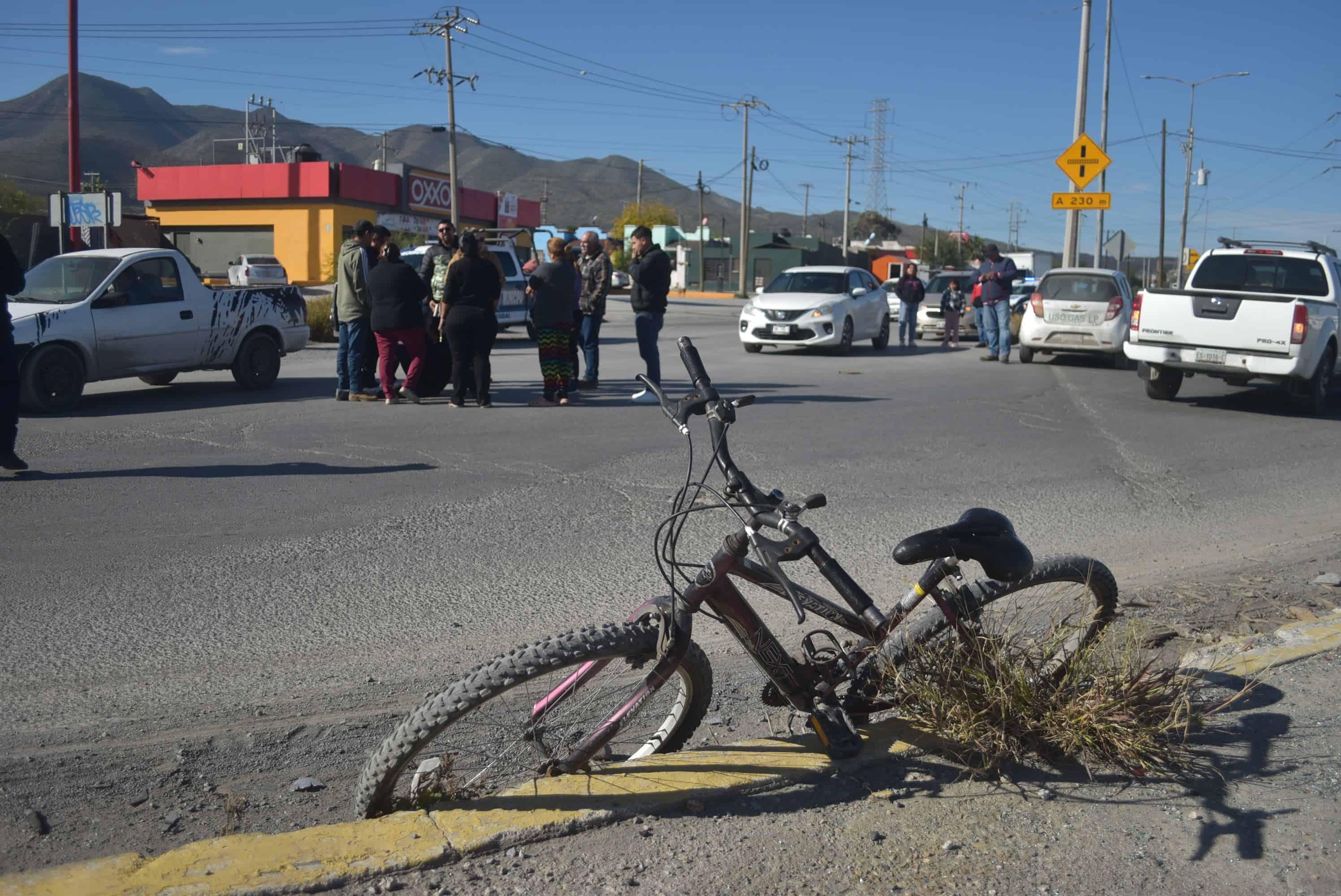 Embiste a ciclista