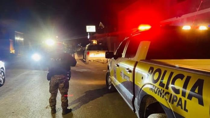 Navajean a Joven en la Colonia Acoros, Hermanos Detenidos como Sospechosos