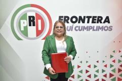 Informa regidora ante los priistas
